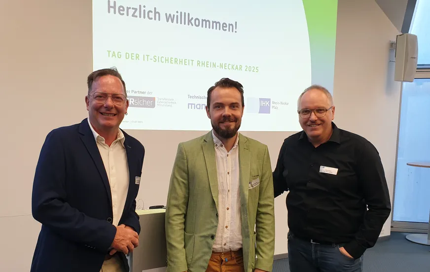 Sachar PAULUS und Christopher NEHRING Martin PREIL